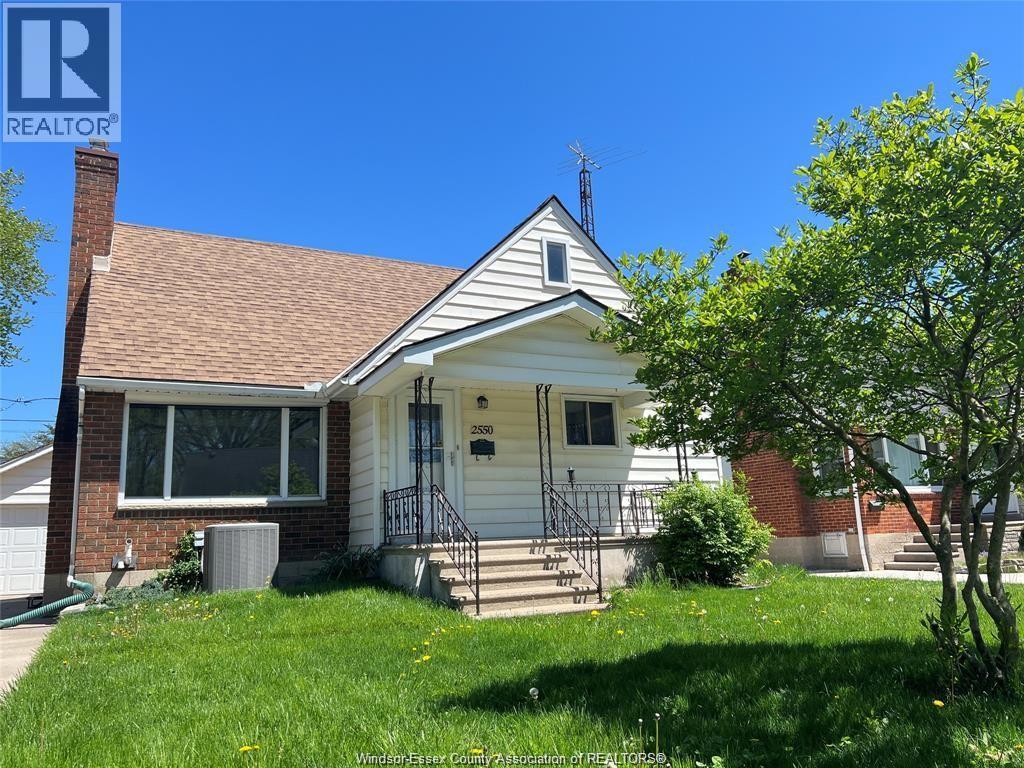 2550 Windermere, Windsor, Ontario  N8W 2T4 - Photo 2 - 26022416