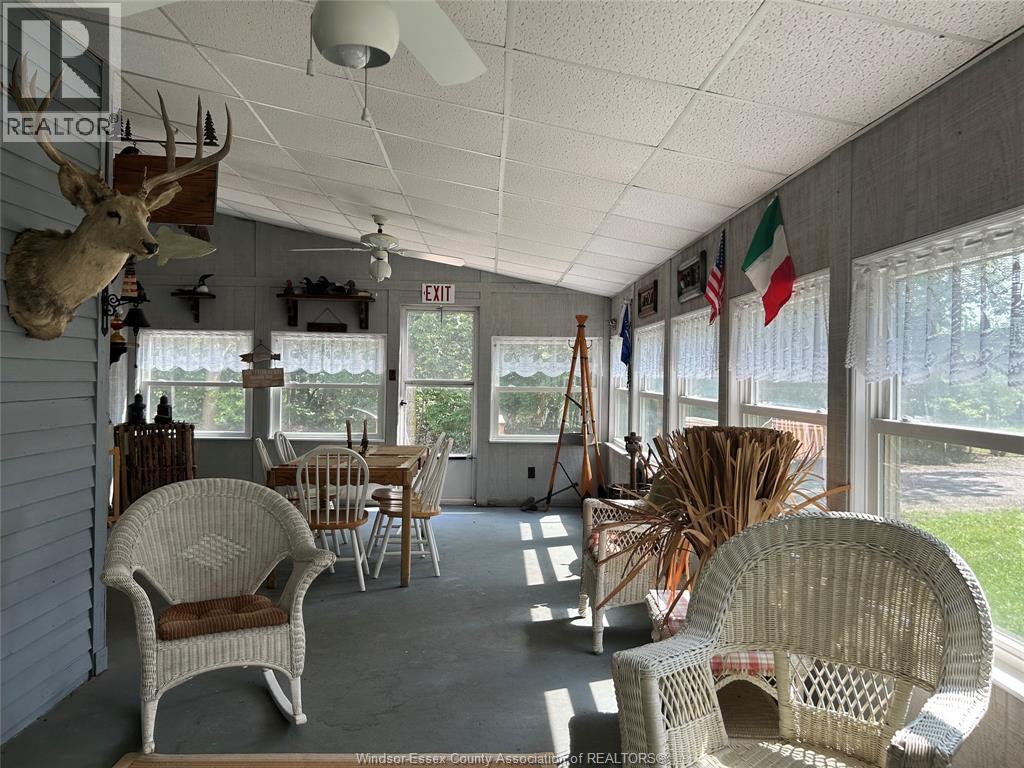 131 Harris Garno, Pelee Island, Ontario  N0R 1M0 - Photo 20 - 26022065