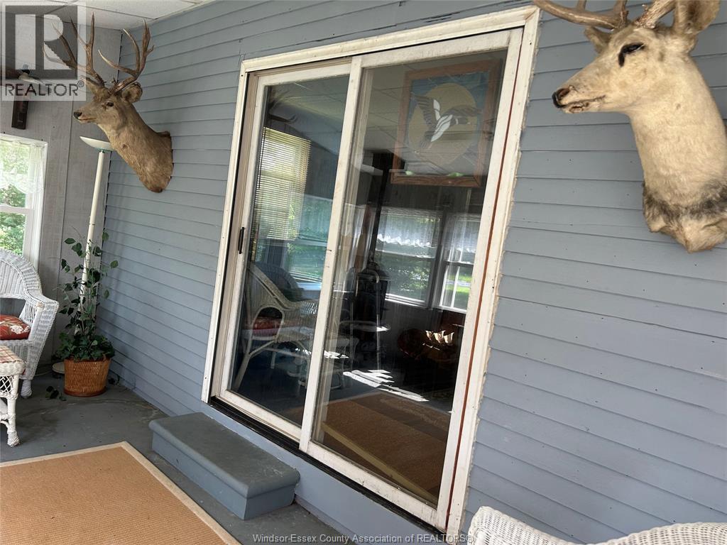 131 Harris Garno, Pelee Island, Ontario  N0R 1M0 - Photo 21 - 26022065