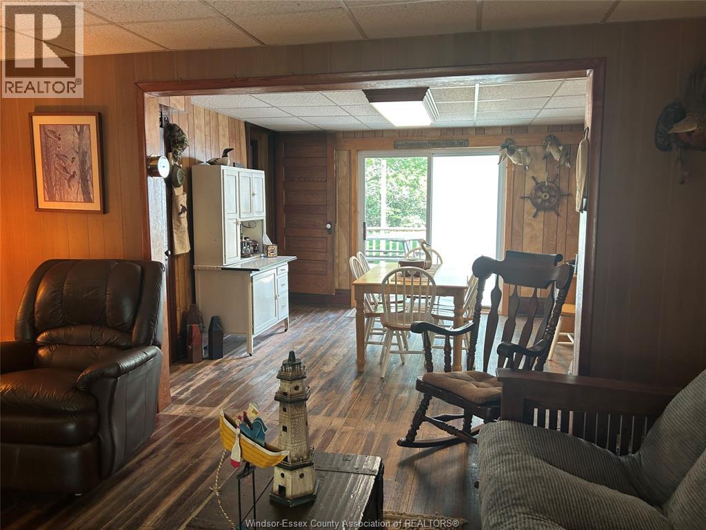 131 Harris Garno, Pelee Island, Ontario  N0R 1M0 - Photo 24 - 26022065