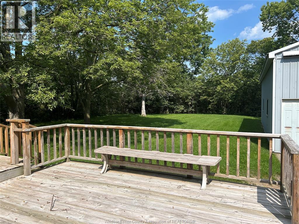 131 Harris Garno, Pelee Island, Ontario  N0R 1M0 - Photo 7 - 26022065
