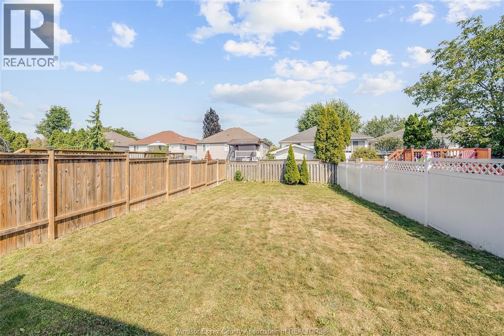 746 Michael Drive, Tecumseh, Ontario  N8N 5A3 - Photo 25 - 26022439