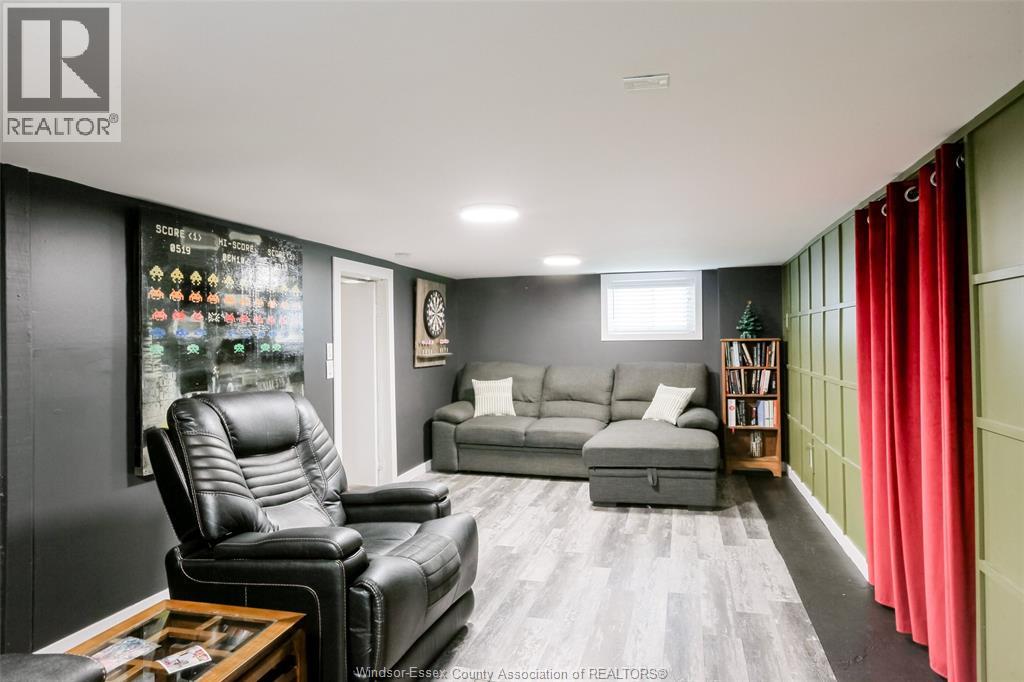 2402 Tourangeau, Windsor, Ontario  N8W 4N7 - Photo 21 - 26022414