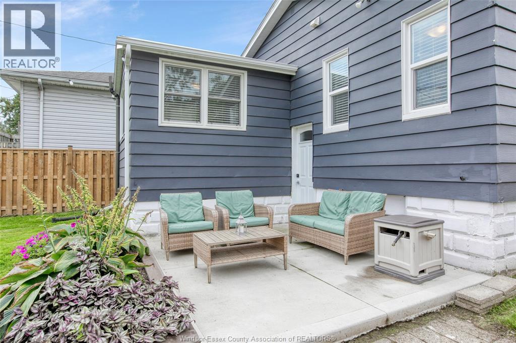 2402 Tourangeau, Windsor, Ontario  N8W 4N7 - Photo 27 - 26022414
