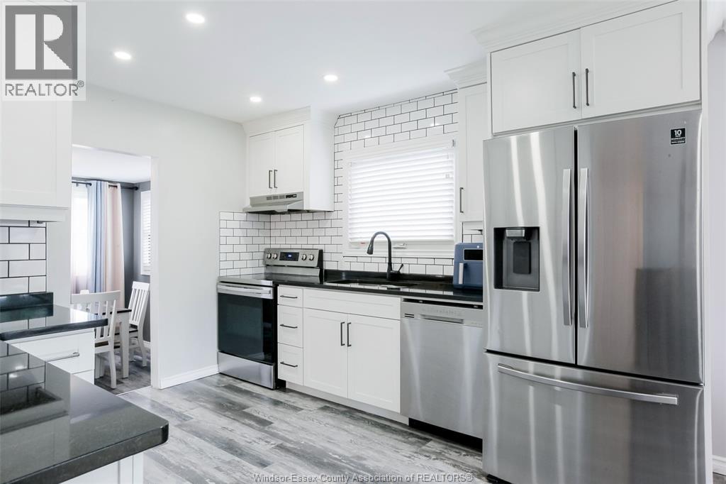 2402 Tourangeau, Windsor, Ontario  N8W 4N7 - Photo 9 - 26022414