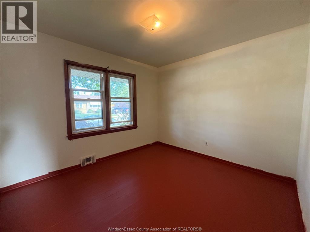 1255 Dot, Windsor, Ontario  N9C 3H9 - Photo 10 - 26022455