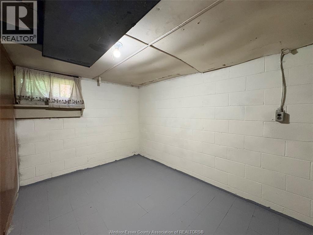 1255 Dot, Windsor, Ontario  N9C 3H9 - Photo 15 - 26022455