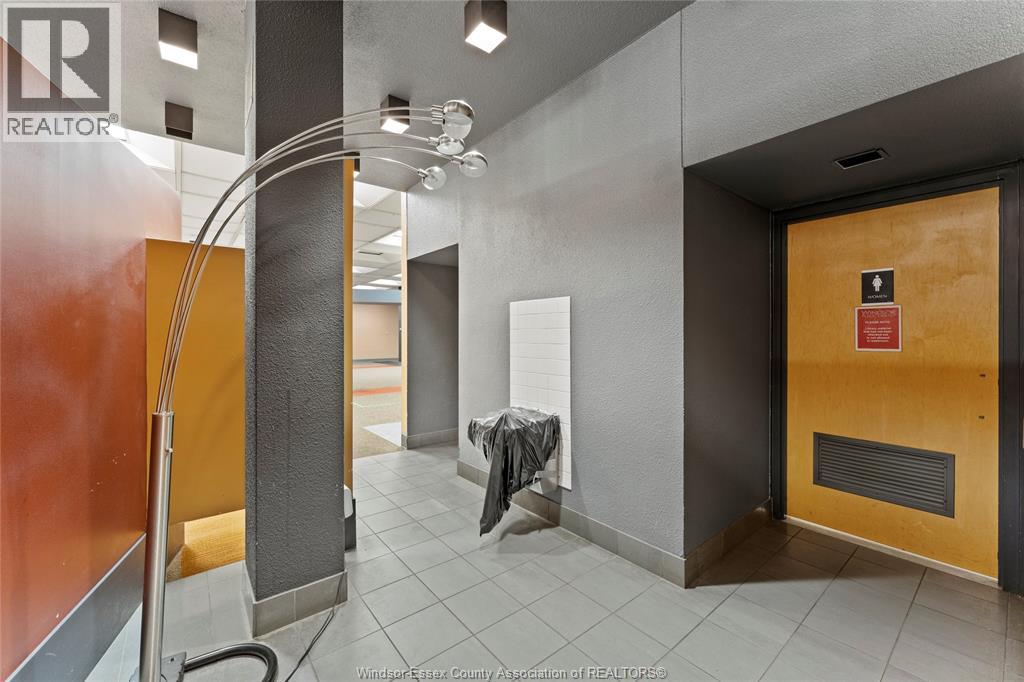 850 Ouellette Avenue Unit# Main, Windsor, Ontario  N9A 4M9 - Photo 7 - 26022467