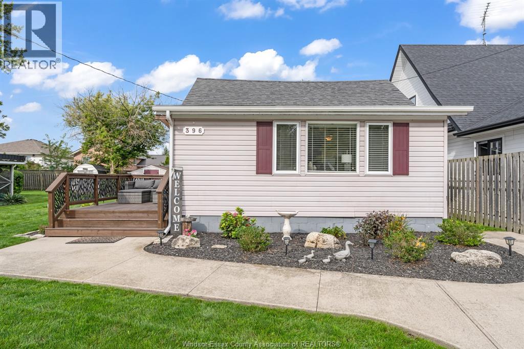 396 WEST BELLE RIVER ROAD, Lakeshore, Ontario