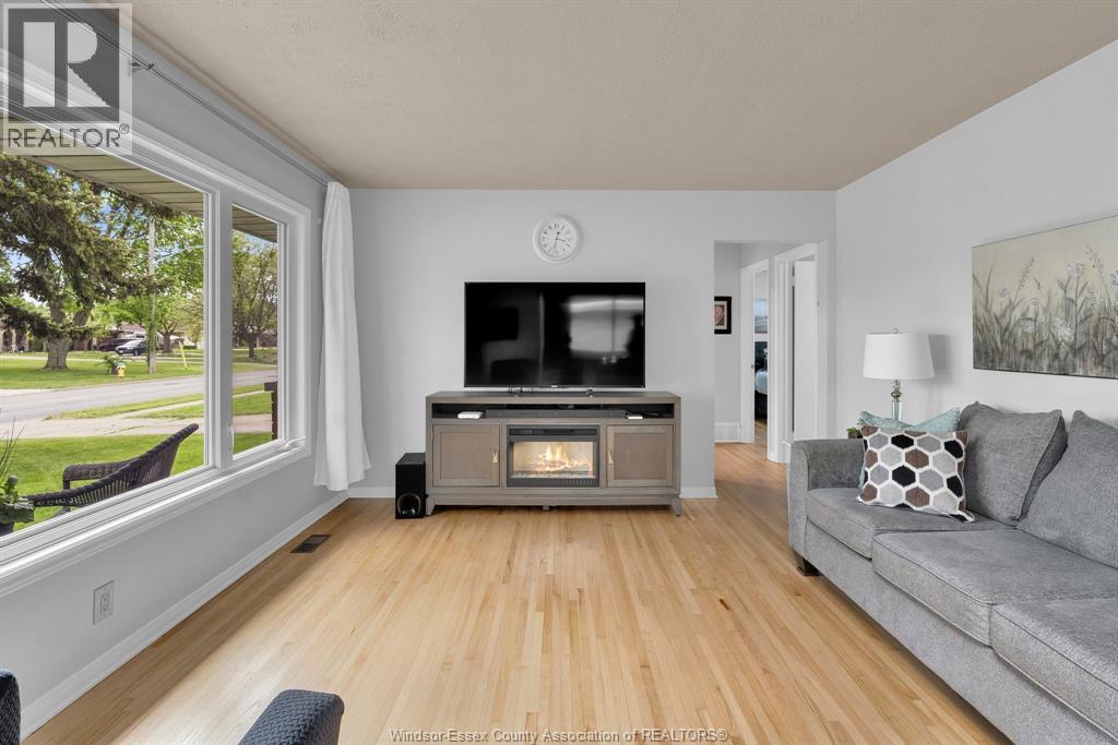 1035 Riverdale, Windsor, Ontario  N8S 4C5 - Photo 10 - 26022451