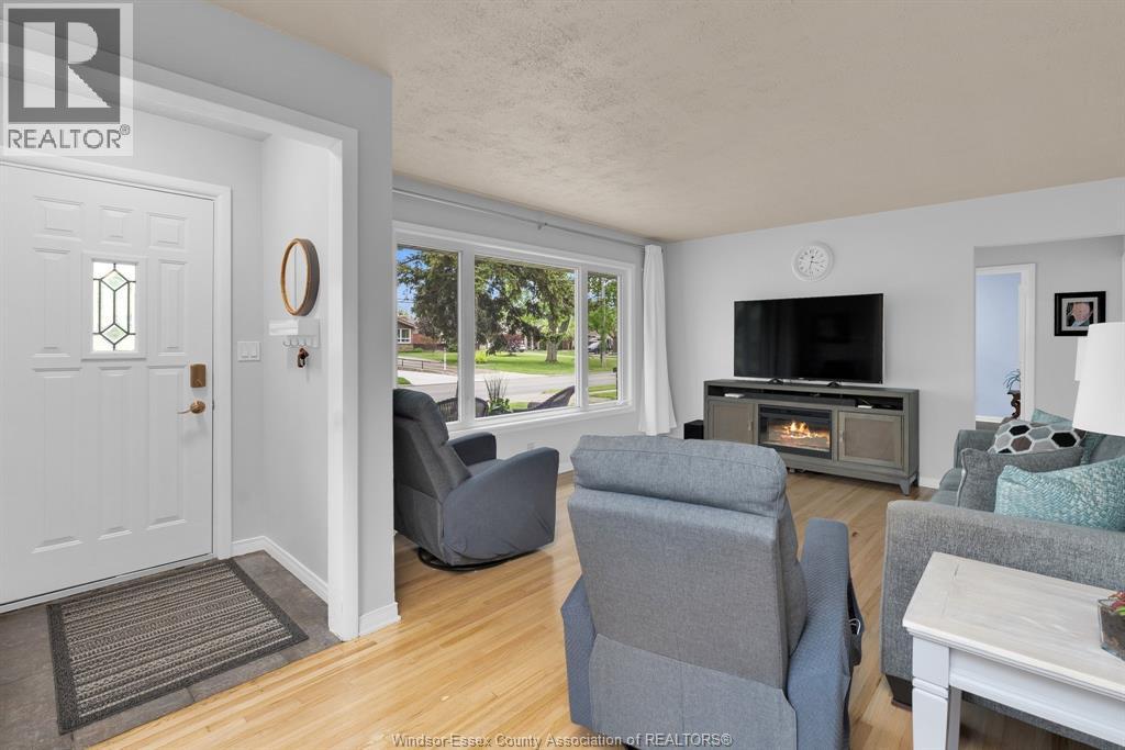 1035 Riverdale, Windsor, Ontario  N8S 4C5 - Photo 11 - 26022451