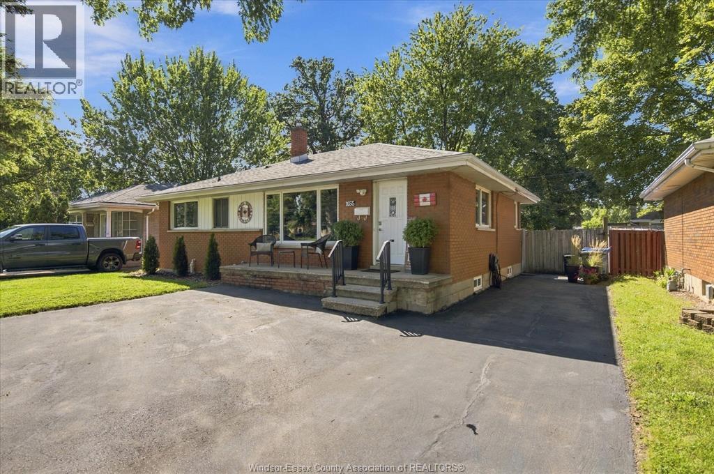 1035 Riverdale, Windsor, Ontario  N8S 4C5 - Photo 2 - 26022451
