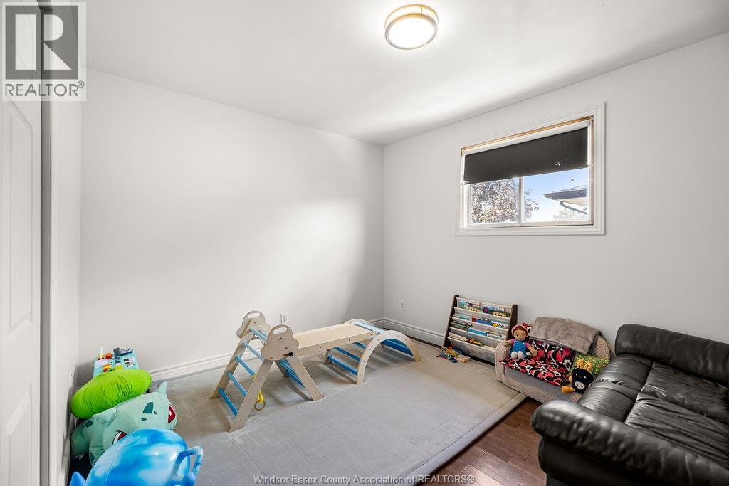 1630 Blue Spring, Windsor, Ontario  N8W 5L2 - Photo 10 - 26022483