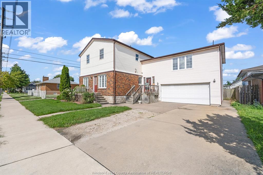 2416 Mercer Street, Windsor, Ontario  N8X 3R5 - Photo 5 - 26022474