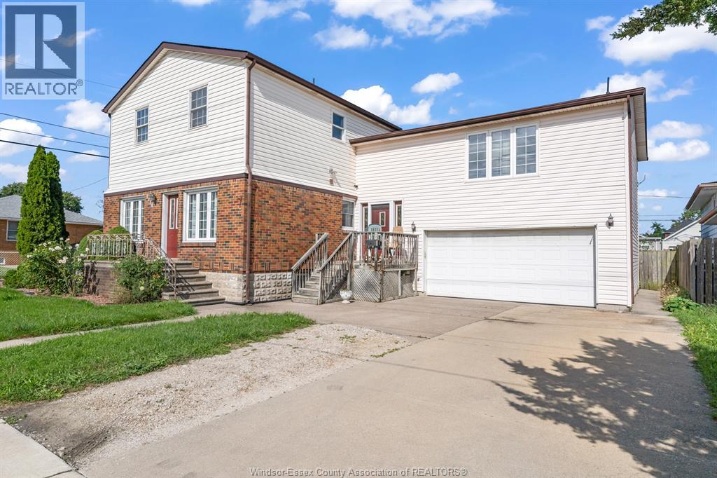 2416 Mercer Street, Windsor, Ontario  N8X 3R5 - Photo 6 - 26022474