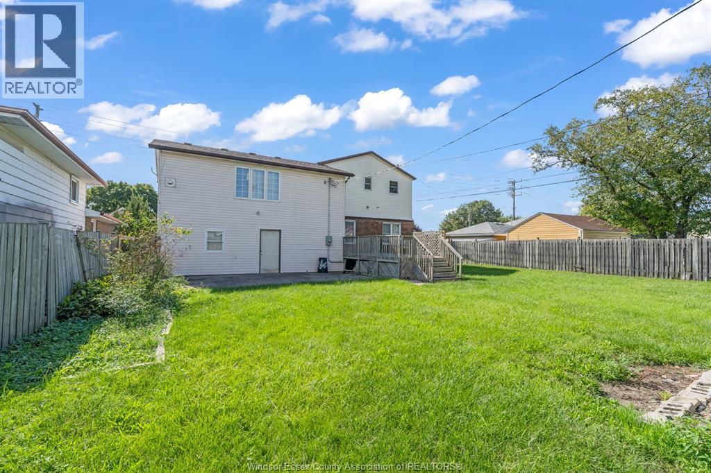 2416 Mercer Street, Windsor, Ontario  N8X 3R5 - Photo 8 - 26022474