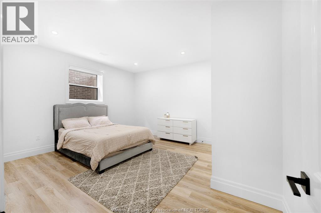 3838 Ronald Ave, Windsor, Ontario  N9G 1N3 - Photo 35 - 26022472