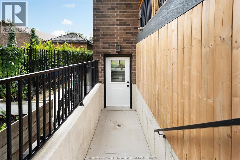 3838 Ronald Ave, Windsor, Ontario  N9G 1N3 - Photo 46 - 26022472