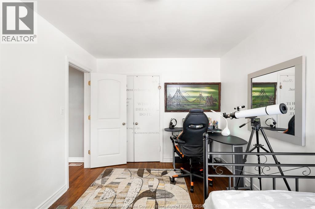 3070 Dandurand, Windsor, Ontario  N9E 2E6 - Photo 21 - 26022469