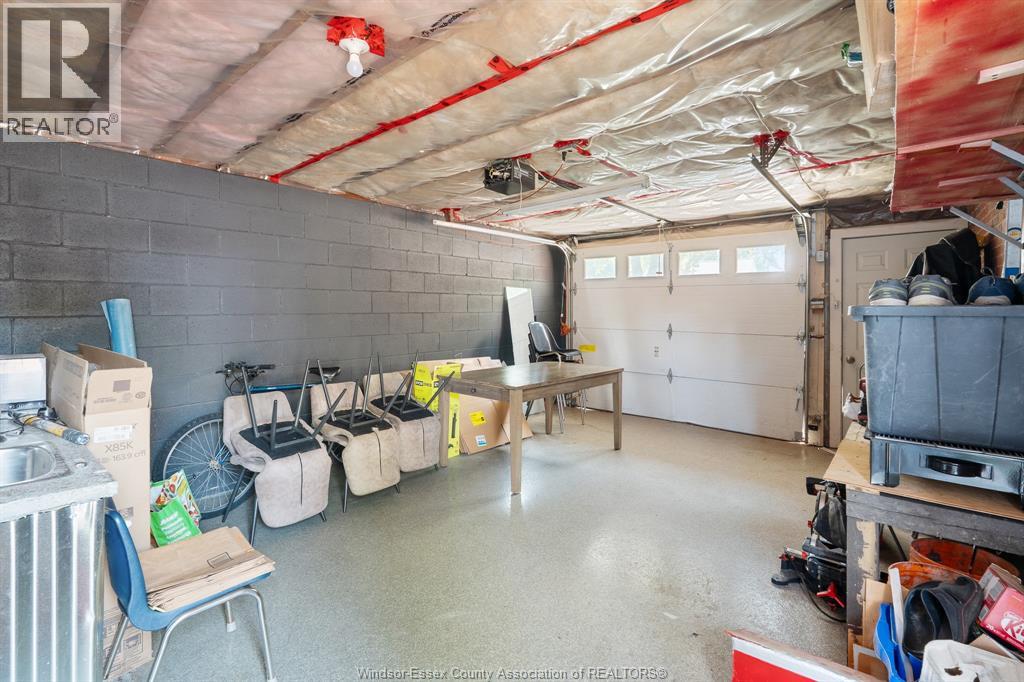 3070 Dandurand, Windsor, Ontario  N9E 2E6 - Photo 39 - 26022469