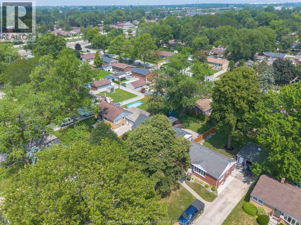 3070 Dandurand, Windsor, Ontario  N9E 2E6 - Photo 47 - 26022469