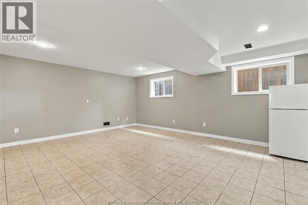 4610 Brunswick Avenue, Windsor, Ontario  N9G 3G7 - Photo 22 - 26022440