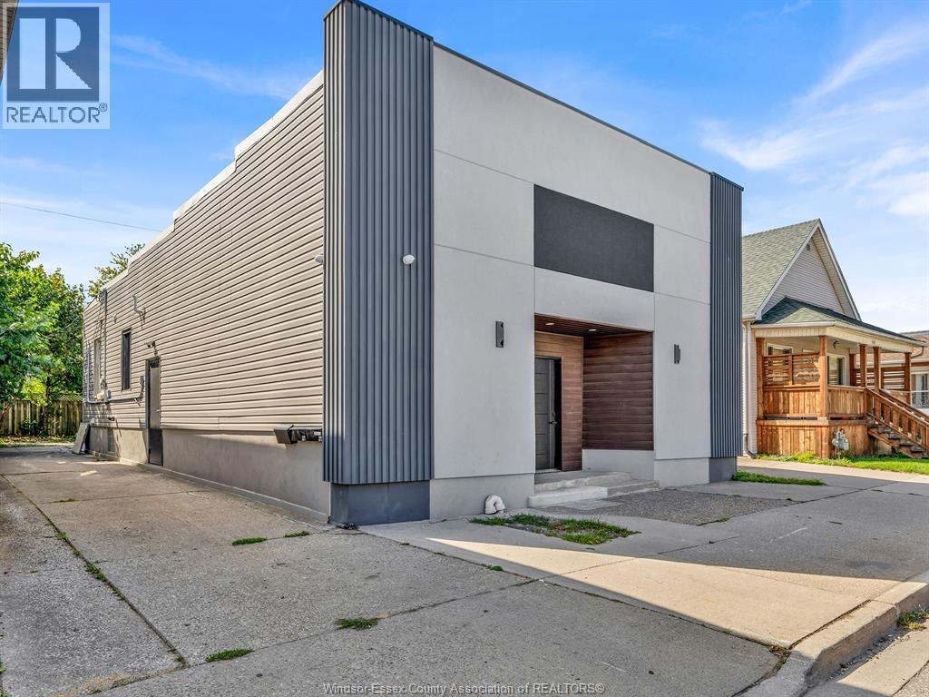 1623 Drouillard, Windsor, Ontario  N8Y 2S4 - Photo 4 - 26022438