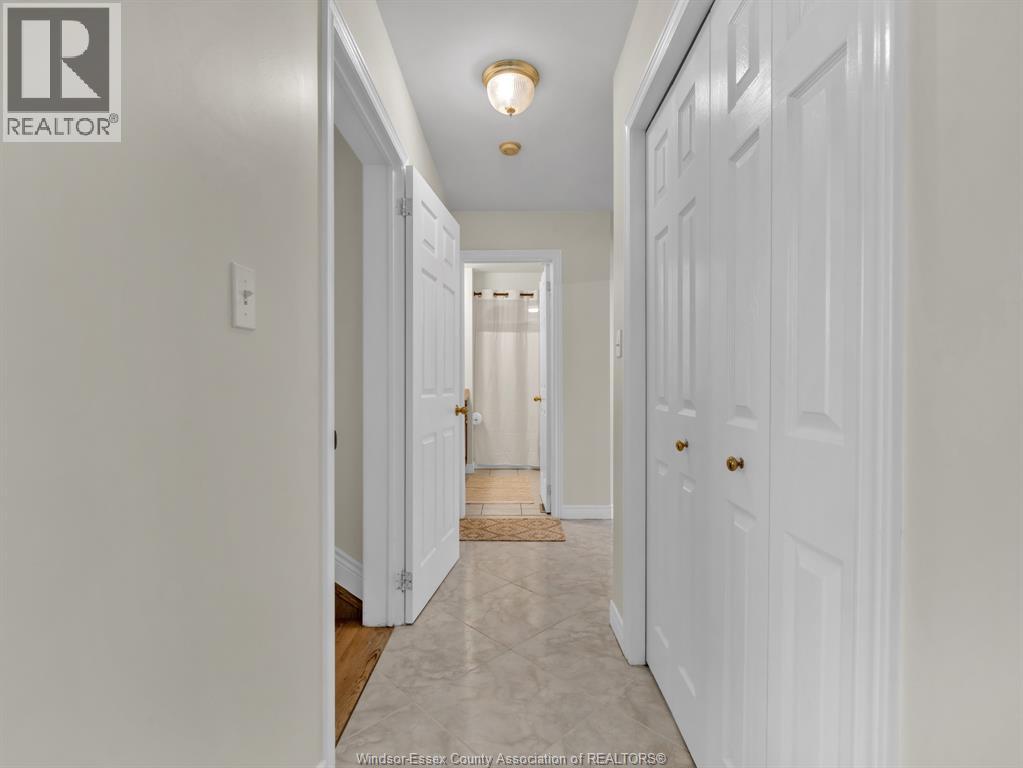 4690 Jessica Way, Windsor, Ontario  N9G 2S4 - Photo 16 - 26022437