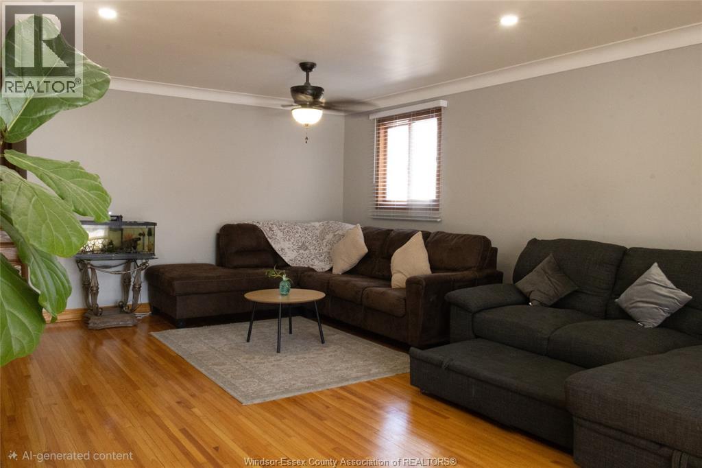1616 Burwell Court, Windsor, Ontario  N9C 3Z8 - Photo 4 - 26022504
