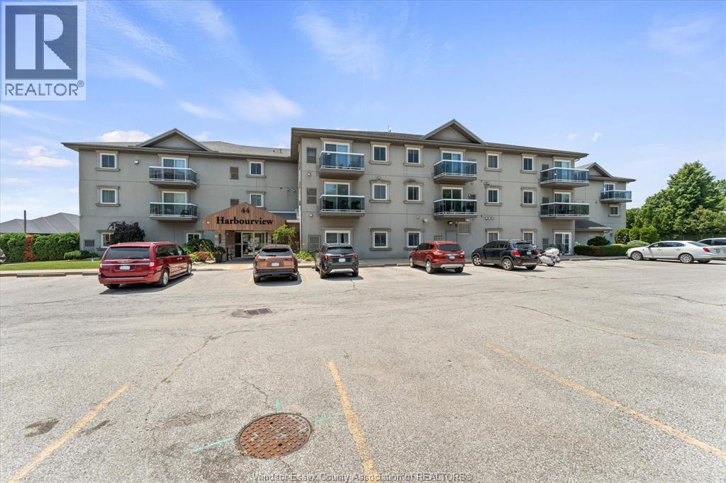 44 ROBSON ROAD Unit# 106, Leamington, Ontario