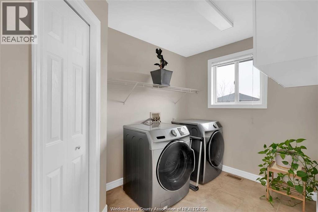 831 Lawndale, Kingsville, Ontario  N9Y 3S5 - Photo 12 - 26022309