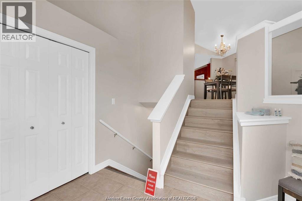 831 Lawndale, Kingsville, Ontario  N9Y 3S5 - Photo 3 - 26022309