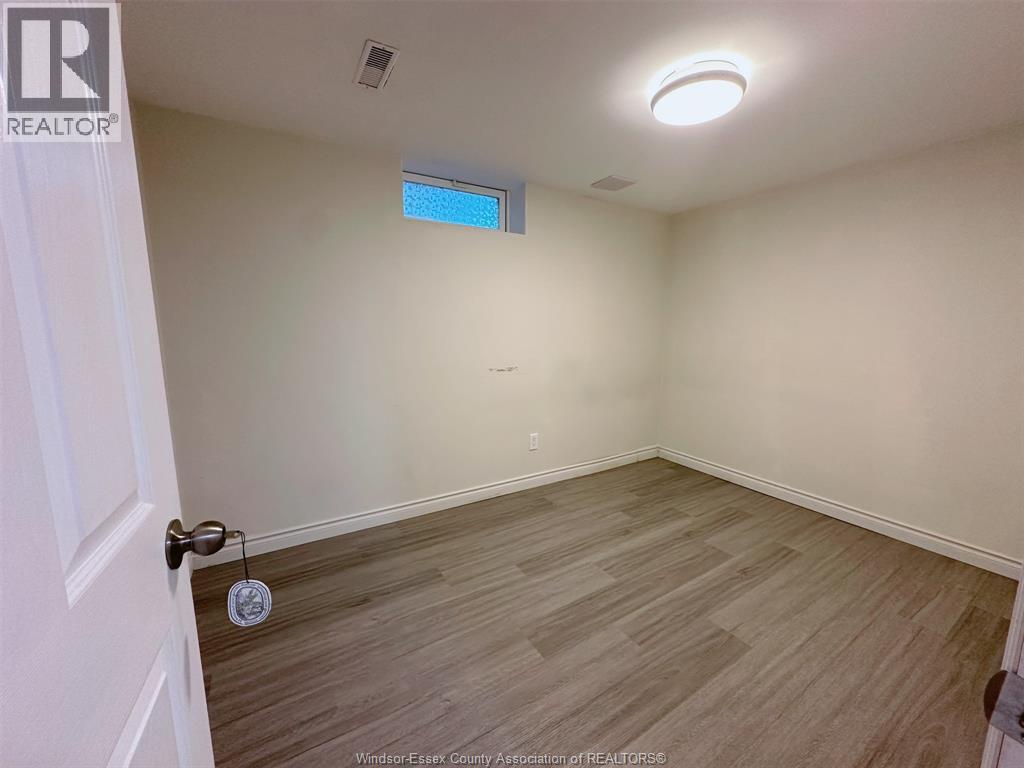 3240 Askin Avenue Unit# Lower, Windsor, Ontario  N9E 3J5 - Photo 9 - 26022542