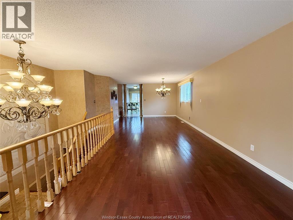 546 Compton Court, Windsor, Ontario  N9H 4P7 - Photo 4 - 26022539