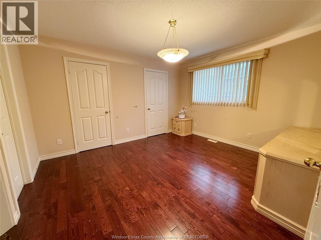 546 Compton Court, Windsor, Ontario  N9H 4P7 - Photo 8 - 26022539