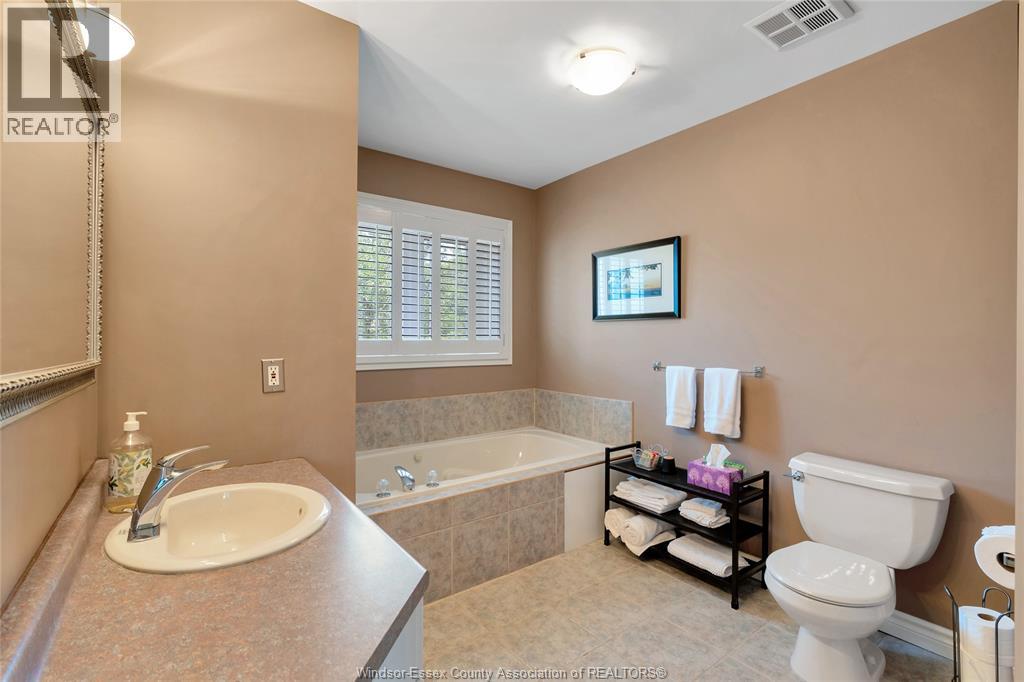 65 Fairway Crescent Unit# 4, Amherstburg, Ontario  N9V 3T7 - Photo 15 - 26022526