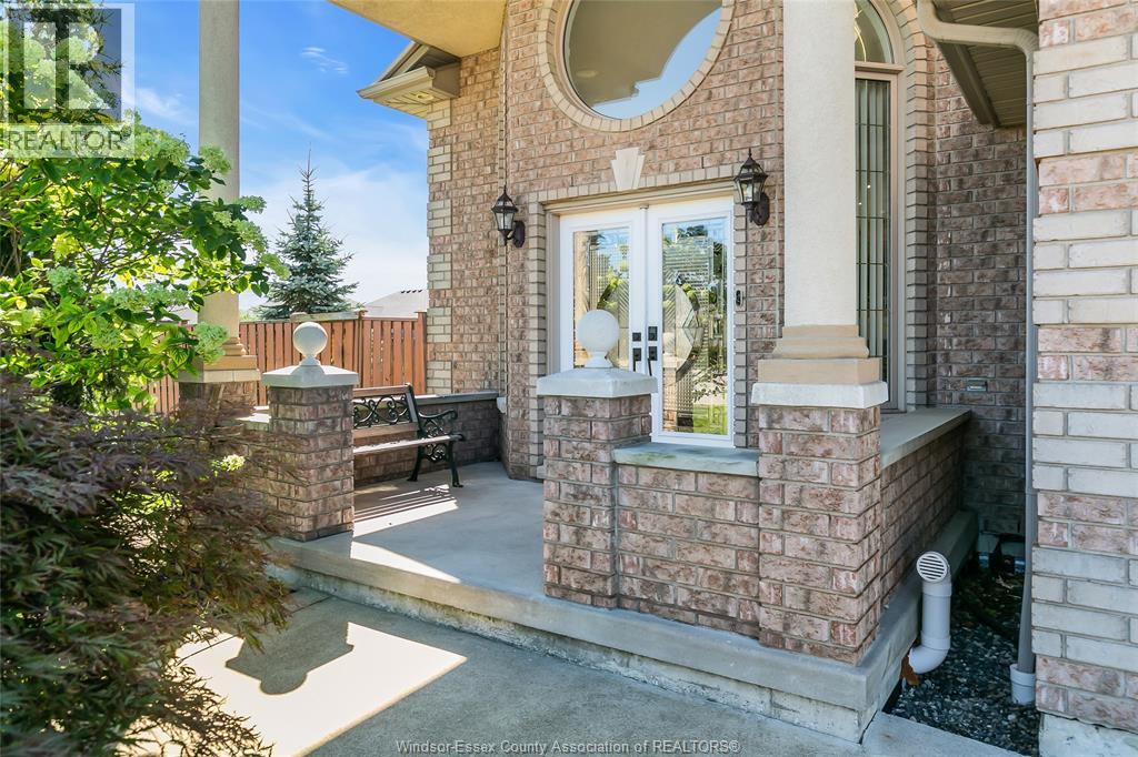 1377 Girard Drive, Lakeshore, Ontario  N0R 1A0 - Photo 4 - 26022519