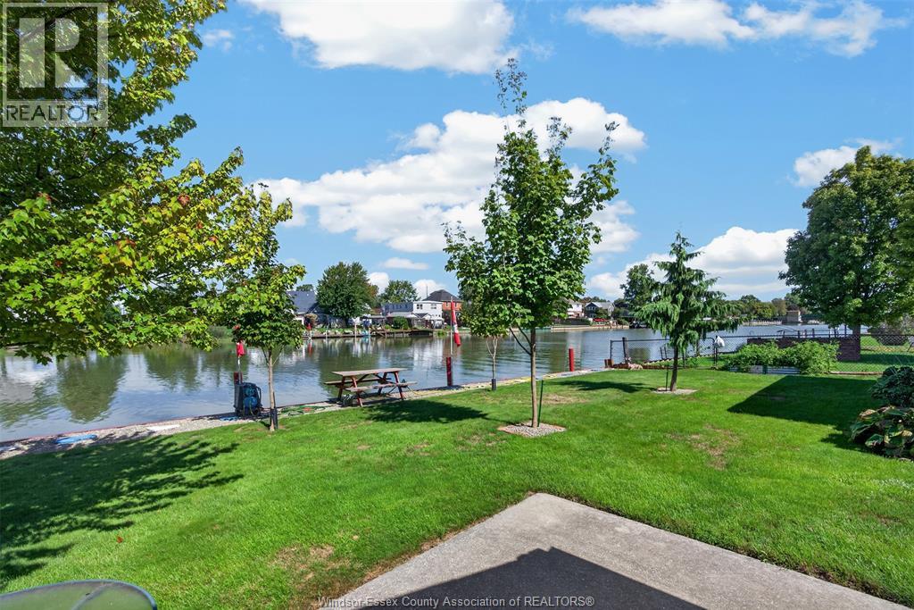 319-323 Wallace Street, Wallaceburg, Ontario  N8A 1M1 - Photo 47 - 26022534