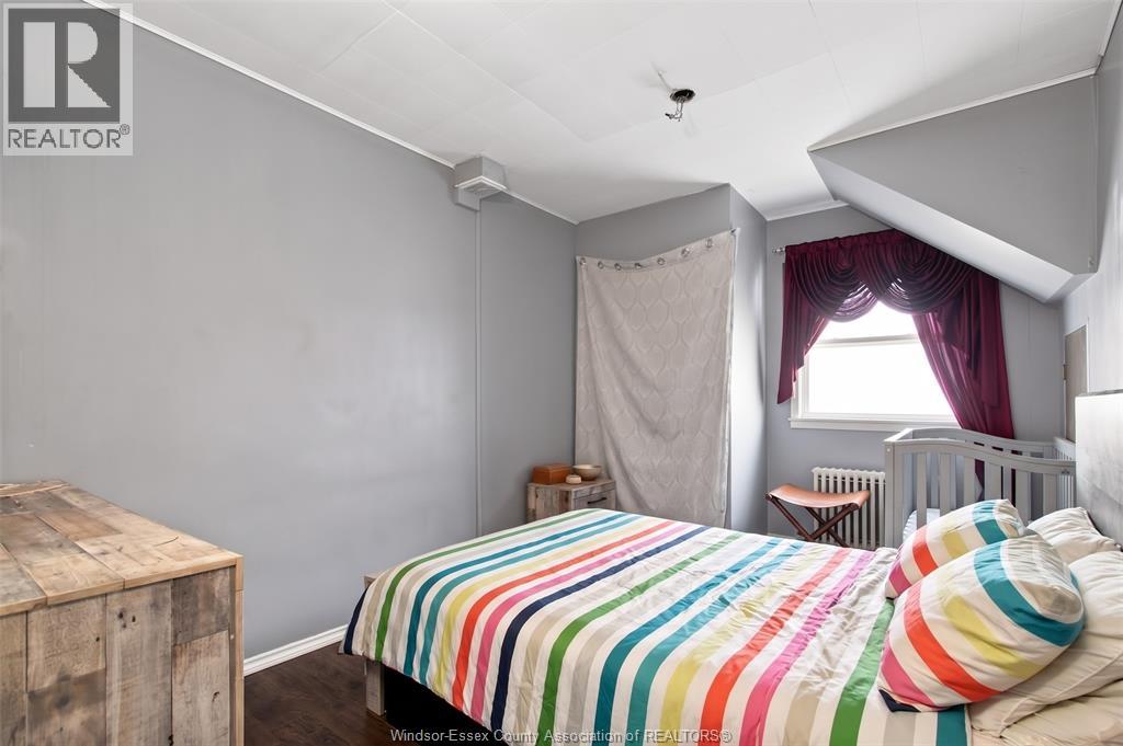 377 Parent, Windsor, Ontario  N9A 2B7 - Photo 15 - 26022529