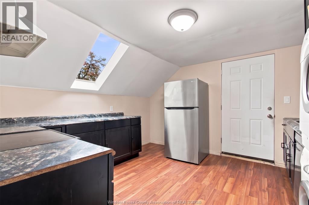 377 Parent, Windsor, Ontario  N9A 2B7 - Photo 25 - 26022529