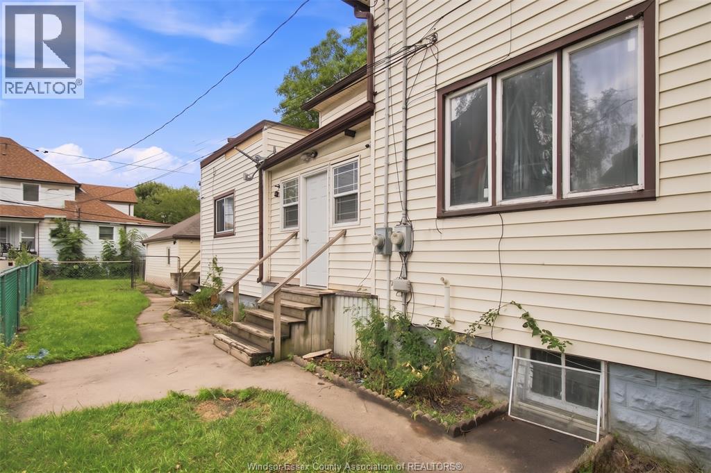 377 Parent, Windsor, Ontario  N9A 2B7 - Photo 32 - 26022529