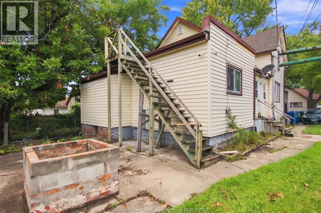 377 Parent, Windsor, Ontario  N9A 2B7 - Photo 33 - 26022529