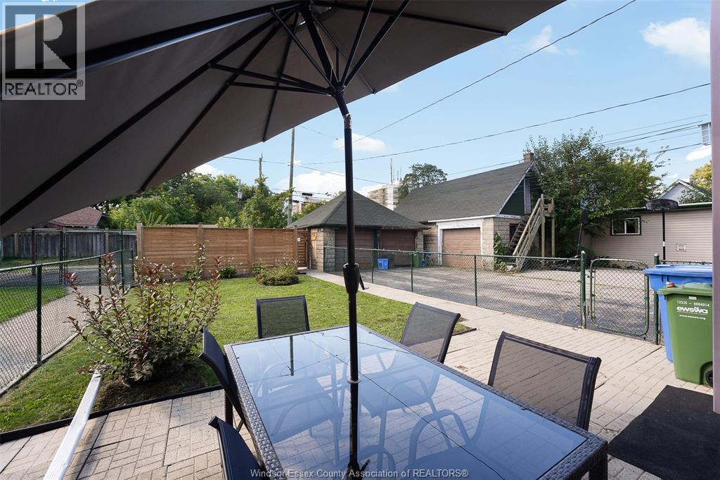 253 Pierre Avenue, Windsor, Ontario  N9A 2J6 - Photo 5 - 26022479