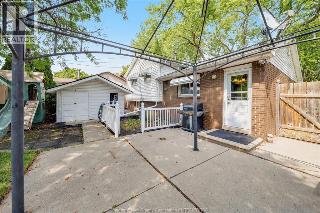 381 Carling, Windsor, Ontario  N8S 3X7 - Photo 50 - 26022548