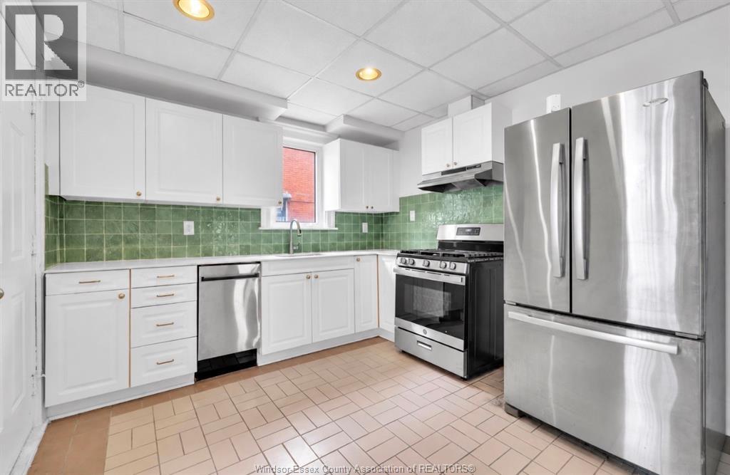 231 Gladstone Unit# 1, Windsor, Ontario  N9A 2P6 - Photo 4 - 26022550