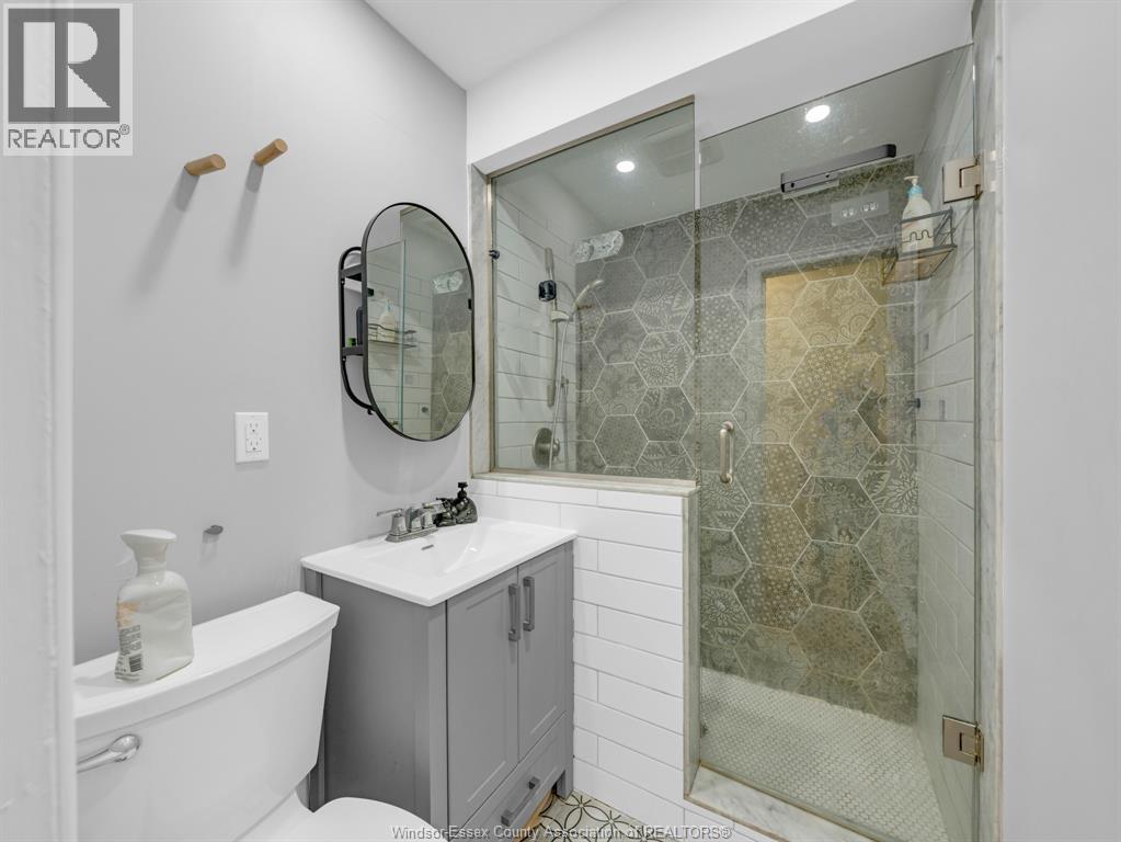 2584 Chilver, Windsor, Ontario  N8W 2V9 - Photo 15 - 26022549