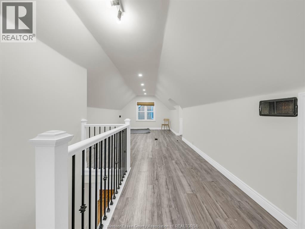 2584 Chilver, Windsor, Ontario  N8W 2V9 - Photo 18 - 26022549