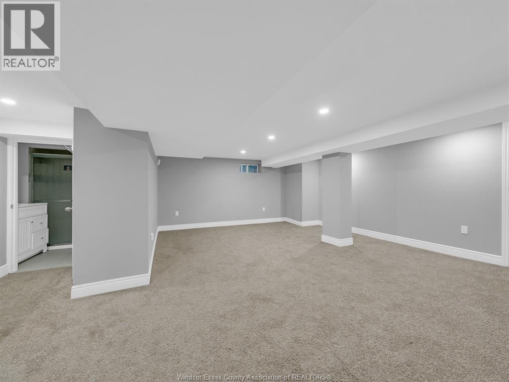 2584 Chilver, Windsor, Ontario  N8W 2V9 - Photo 22 - 26022549