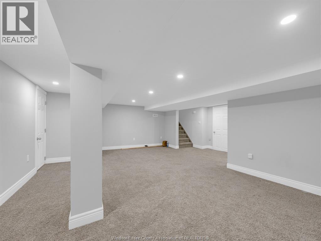 2584 Chilver, Windsor, Ontario  N8W 2V9 - Photo 23 - 26022549