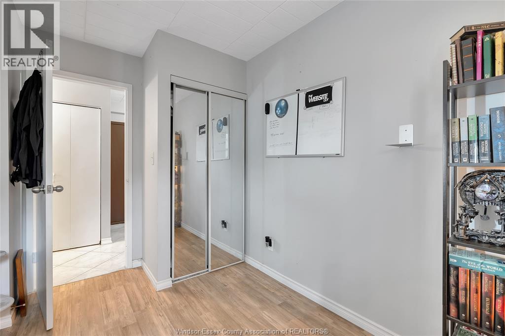 6639 Thornberry, Windsor, Ontario  N8T 3A6 - Photo 14 - 26022480